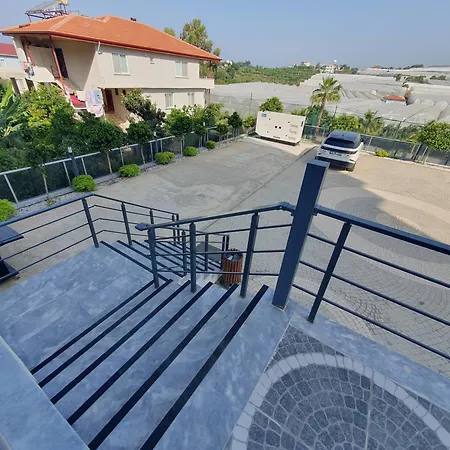 Dreamy Luxury Two-bedroom Penthouse With Special Forest, Mountain And Sea Views *